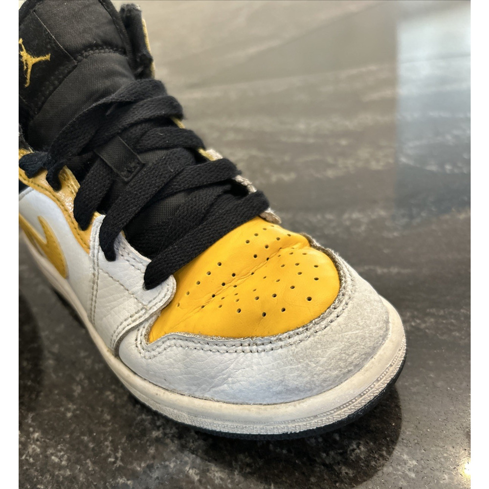 Nike AIR JORDAN 1 TODDLER Basketball Sneakers Size 13C Shoes Yellow Black White - Picture 15 of 16